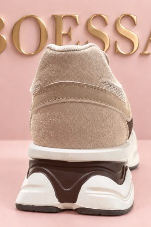 beige-chunky-sneakers-dames-donkerbruin.jpg