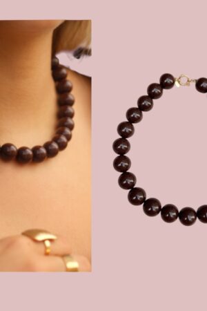 Bruine ketting met ronde kralen