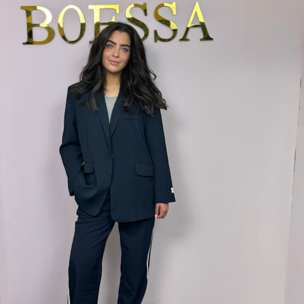 Zwarte oversized damesblazer met "24"op de rug - Afbeelding 4