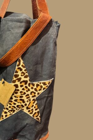Mycha Canvas Tas – Unieke Handgemaakte Handbagagetas