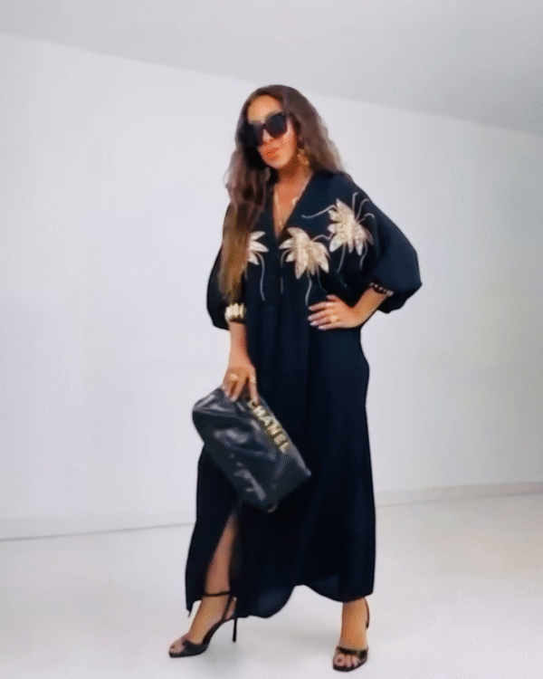 Maxi dress dames zwart – lange jurk met gouden pailletten Boesamode
