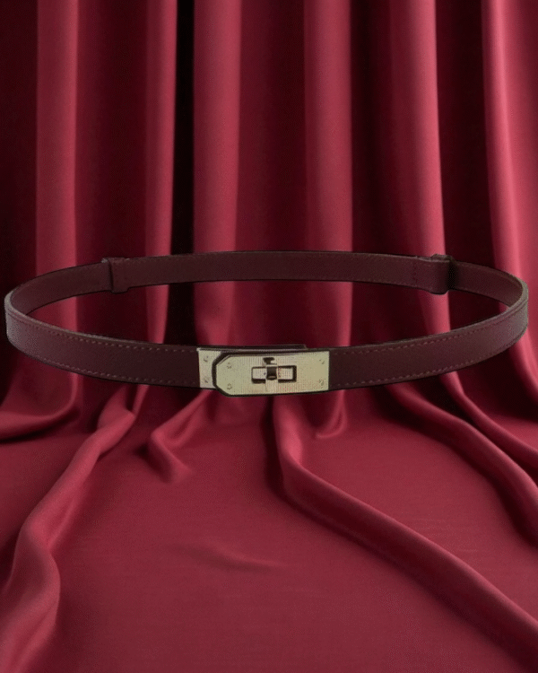 Bordeaux leren damesriem – verstelbaar, 2 cm breed en 105 cm lang – Boessa Mode