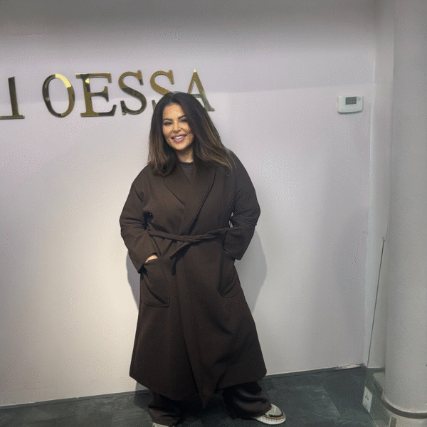 Oversized trenchcoat dames – one size jas in donkerbruin met ceintuur en zakken