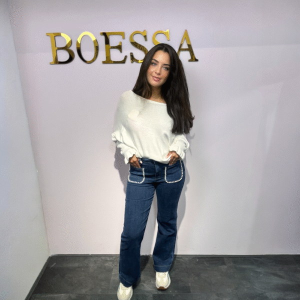 Wide leg jeans met parelzakken en hoge taille – vooraanzicht"