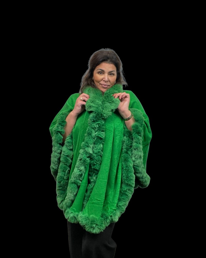 Faux bont cape