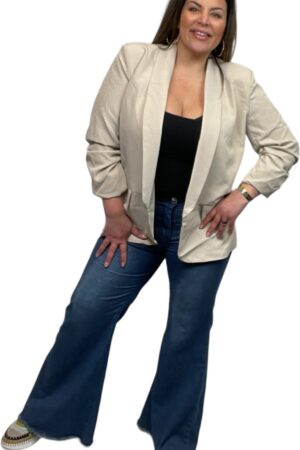 Oversized creme blazer